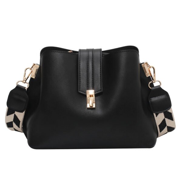 Venta al por mayor nuevo bolso  de mujer tendencia callejera de  gran capacidad  costura de coche de PU - Imagen 7