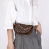Bandolera con cadena y estampado de cara suave - Imagen 3