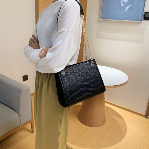 Bolso de mensajero de estilo occidental que combina con todo bolso de hombro con patrón de cocodrilo rojo de red - Imagen 4