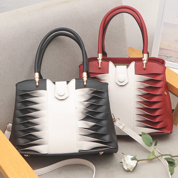 Bolso bandolera de mujer con un solo hombro y rayas onduladas