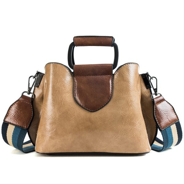 Bolso tipo bombonera de piel encerada con aceite, color bolso con correa para el hombro