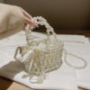 Bolso bandolera con cadena de perlas de mano nuevo y dulce para mujer - Imagen 3