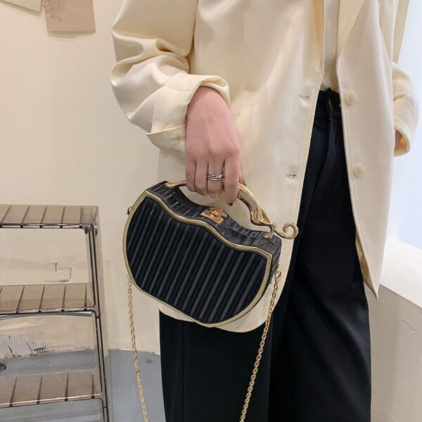 Bolso bandolera con cadena de mano para mujer - Imagen 8