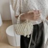 Bolso bandolera con cadena de perlas de mano nuevo y dulce para mujer