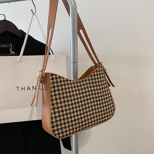 Bolso bandolera a cuadros de mujer de cuero de moda